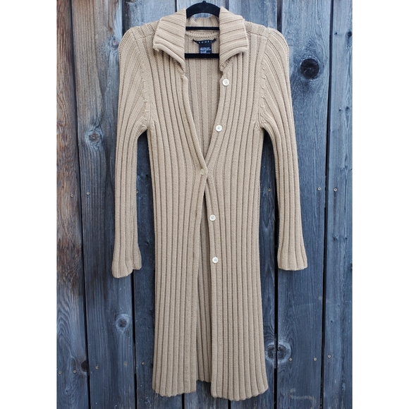 Theory Sweaters - Vintage Theory Tan Long Ribbed Thick Button Front Sweater